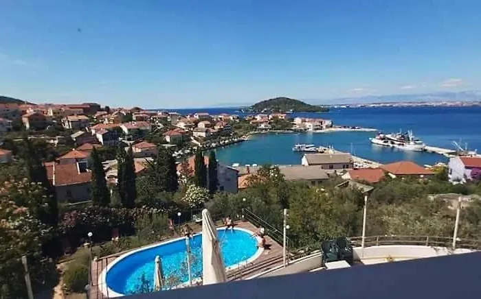 In With Sea View, Balcony, Air Conditioning, Wi-fi *