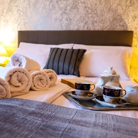 In With Sea View, Balcony, Air Conditioning, Wi-fi *