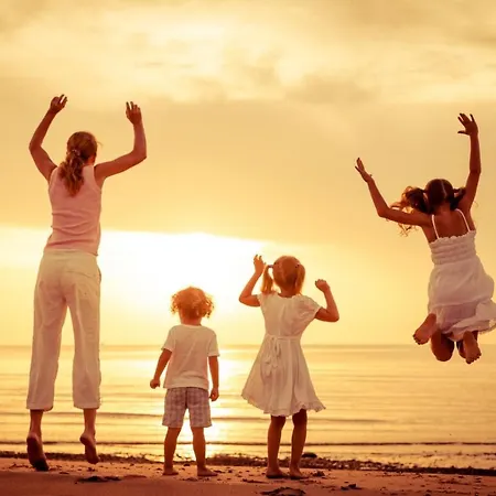 In With Sea View, Balcony, Air Conditioning, Wi-fi