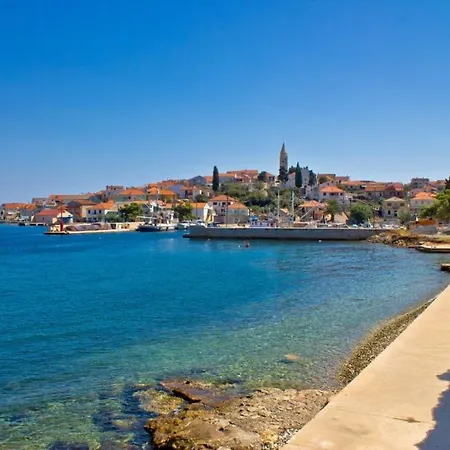 דירה In With Sea View, Balcony, Air Conditioning, Wi-fi