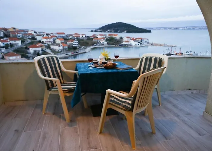In With Sea View, Balcony, Air Conditioning, Wi-fi Апартаменты *